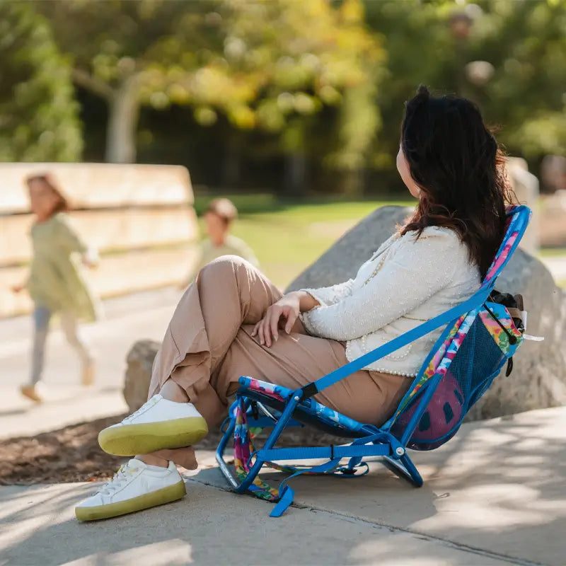 Micro-Folding Everywhere Chair 2 - Choice 656 - Space-Saving Micro-Folding Chair for Backpacking Detail