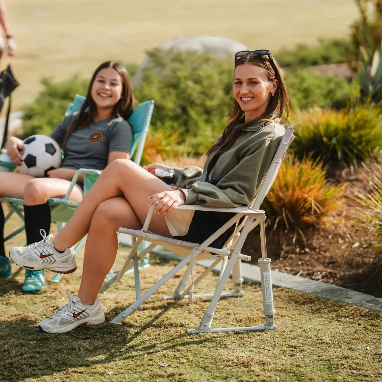 Heavy-Duty Freestyle Kickback Rocker - Choice 345 - Freestyle Rocker Portable Outdoor Folding Chair Detail