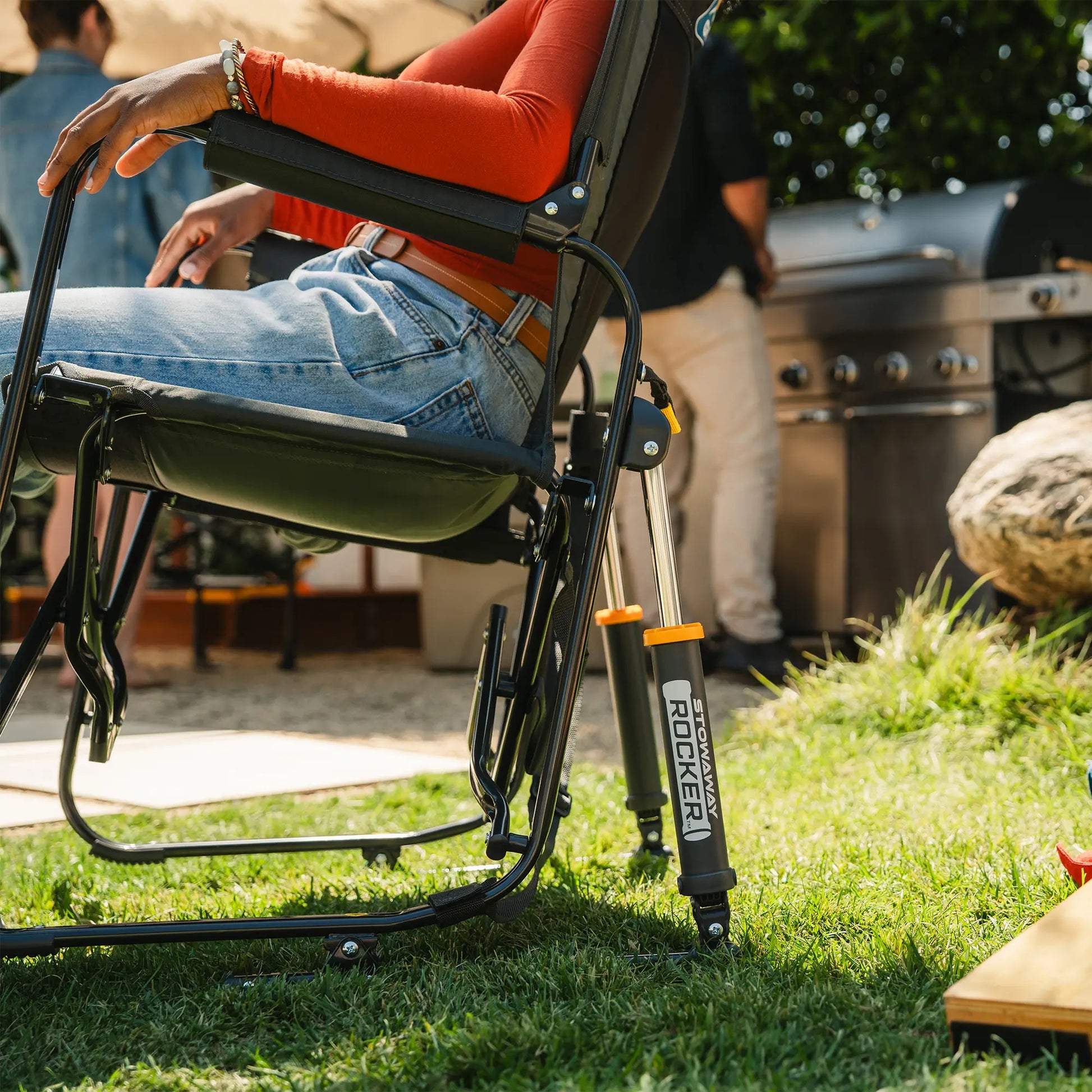Lightweight Messenger Stowaway Rocker - Choice 794 - Premium Slim-Fold Compact Chair with Messenger Bag Detail